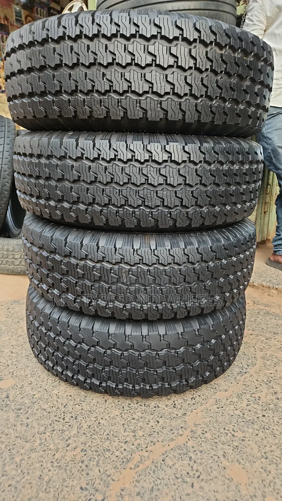 235/70r16 Jk Ranger at Used Only 1week