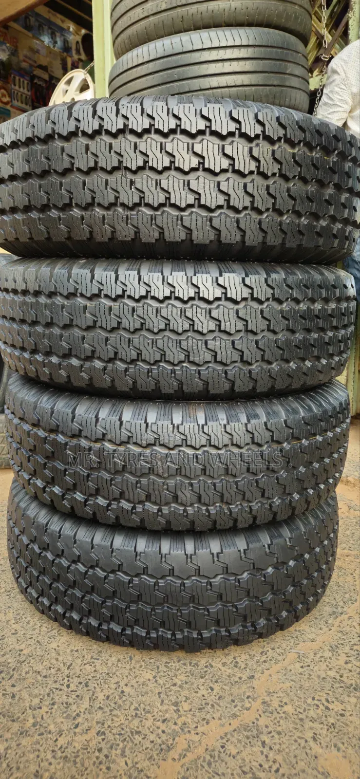 235/70r16 Jk Ranger at Used Only 1week