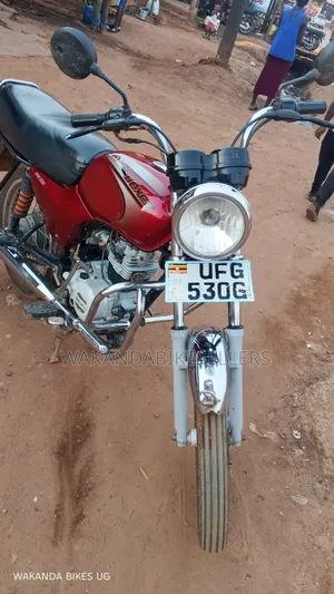 Bajaj Boxer 100 2022 Red