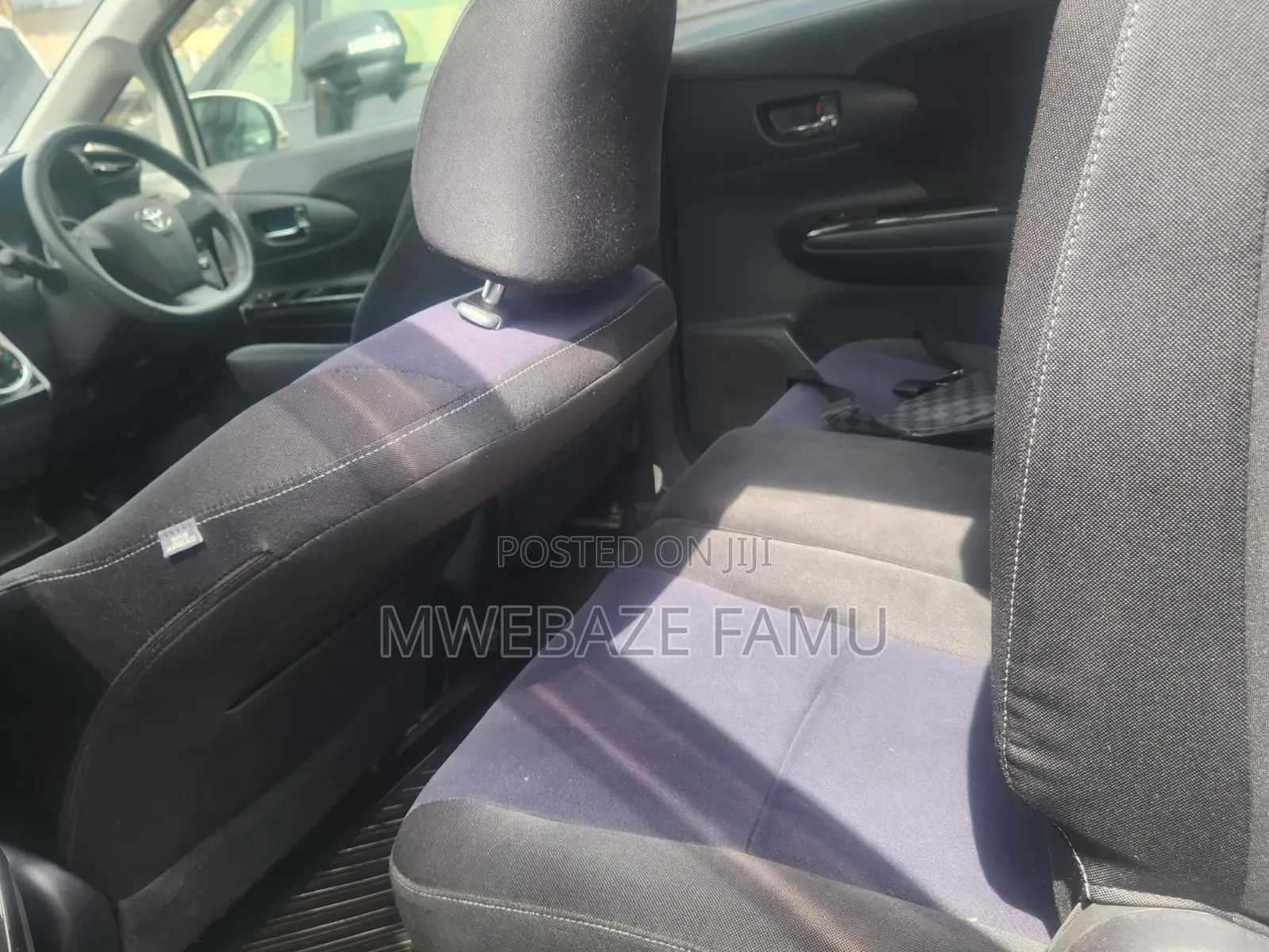 Toyota Wish 2012