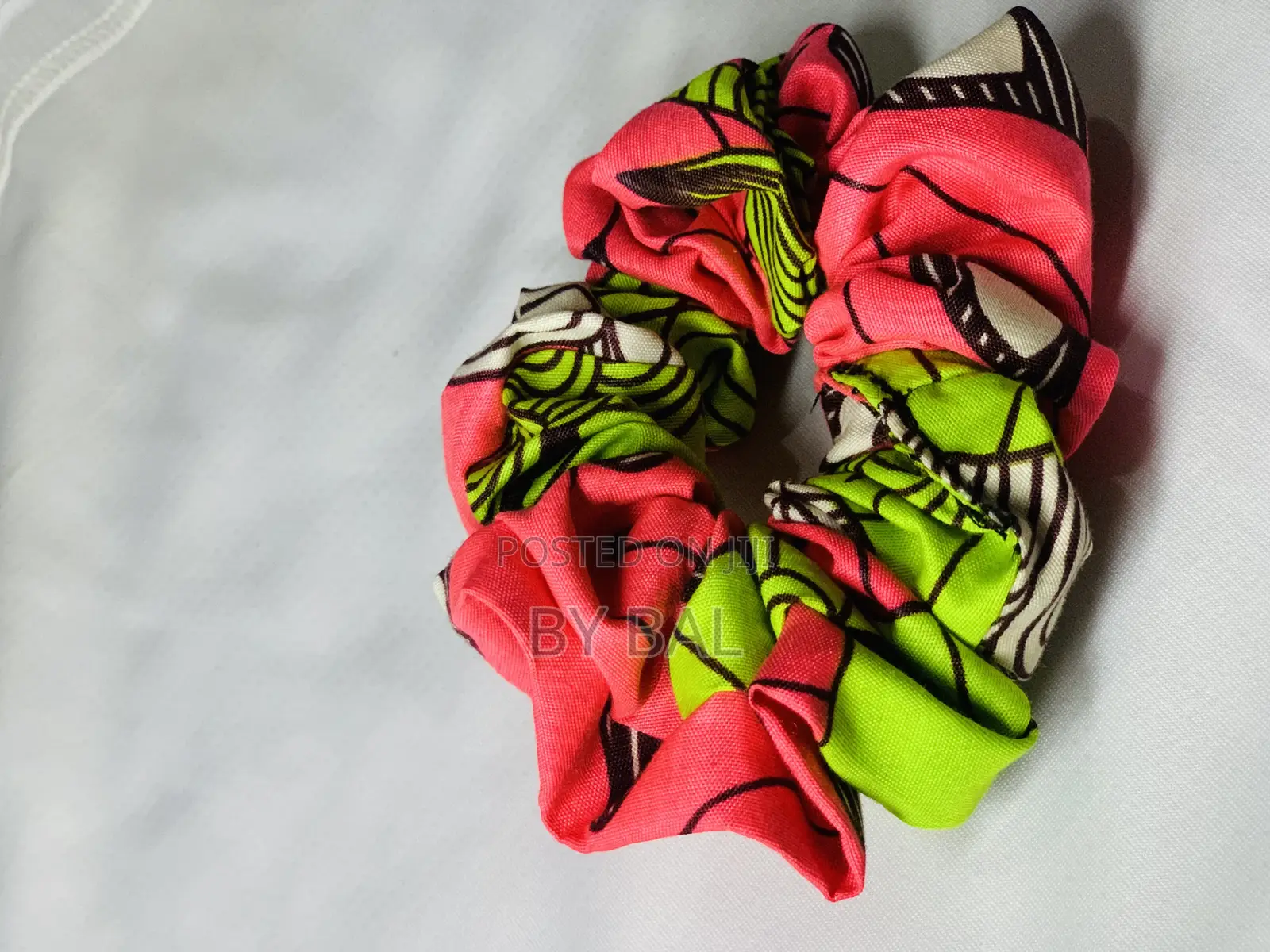 Kitengi Scrunchies