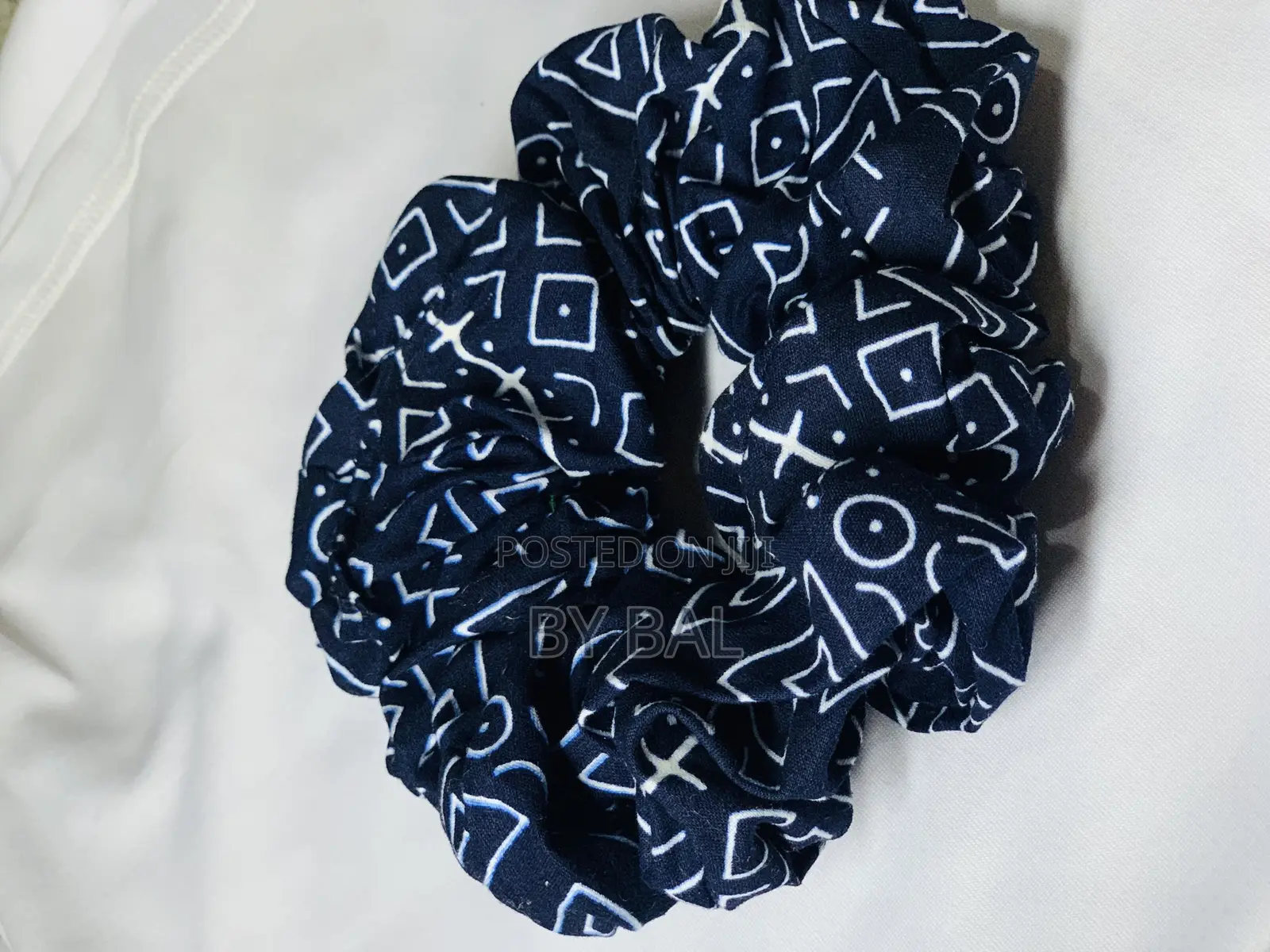 Kitengi Scrunchies