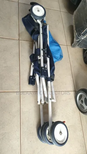 UK Used Lightweight, Foldable Travel Stroller.