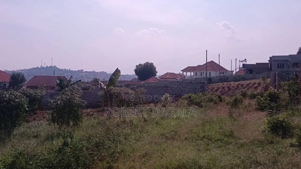 20bdrm Block of Flats in Hotel, Wakiso / Wakiso for sale