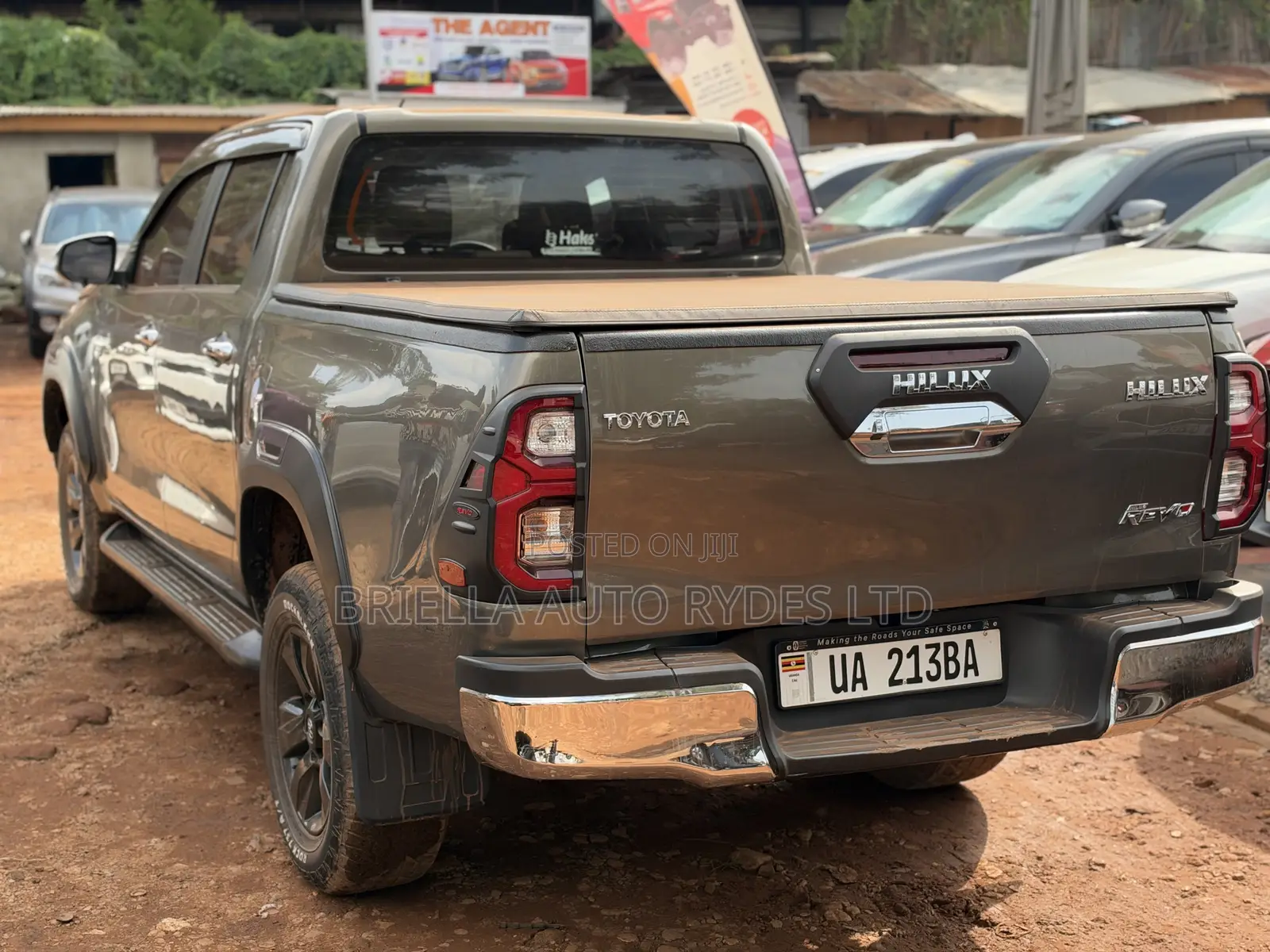 Toyota Hilux 2017 Green