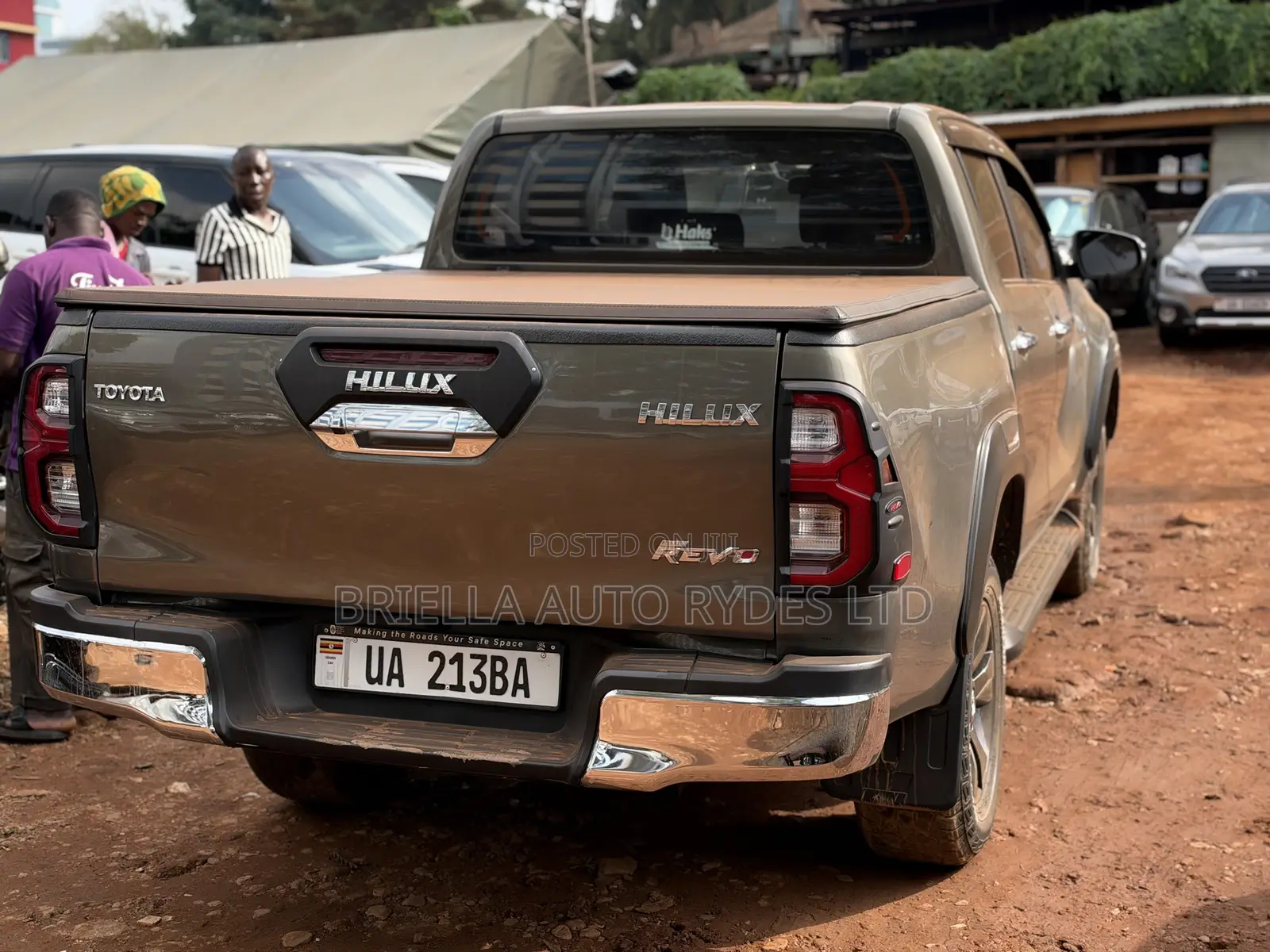 Toyota Hilux 2017 Green