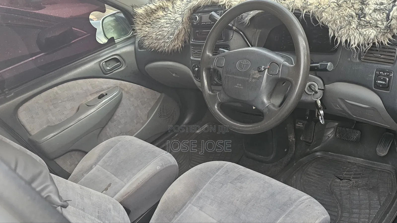 Toyota Raum 2003 Silver