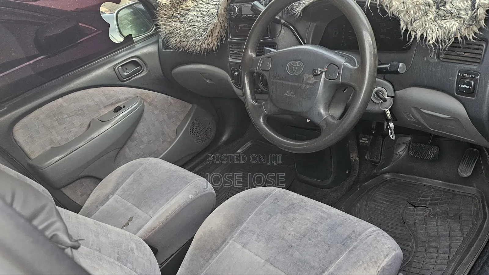 Toyota Raum 2003 Silver