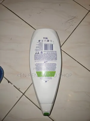 Dove Refreshing Body Wash ( Cucumber)