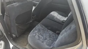 Toyota Carib 2000 Silver