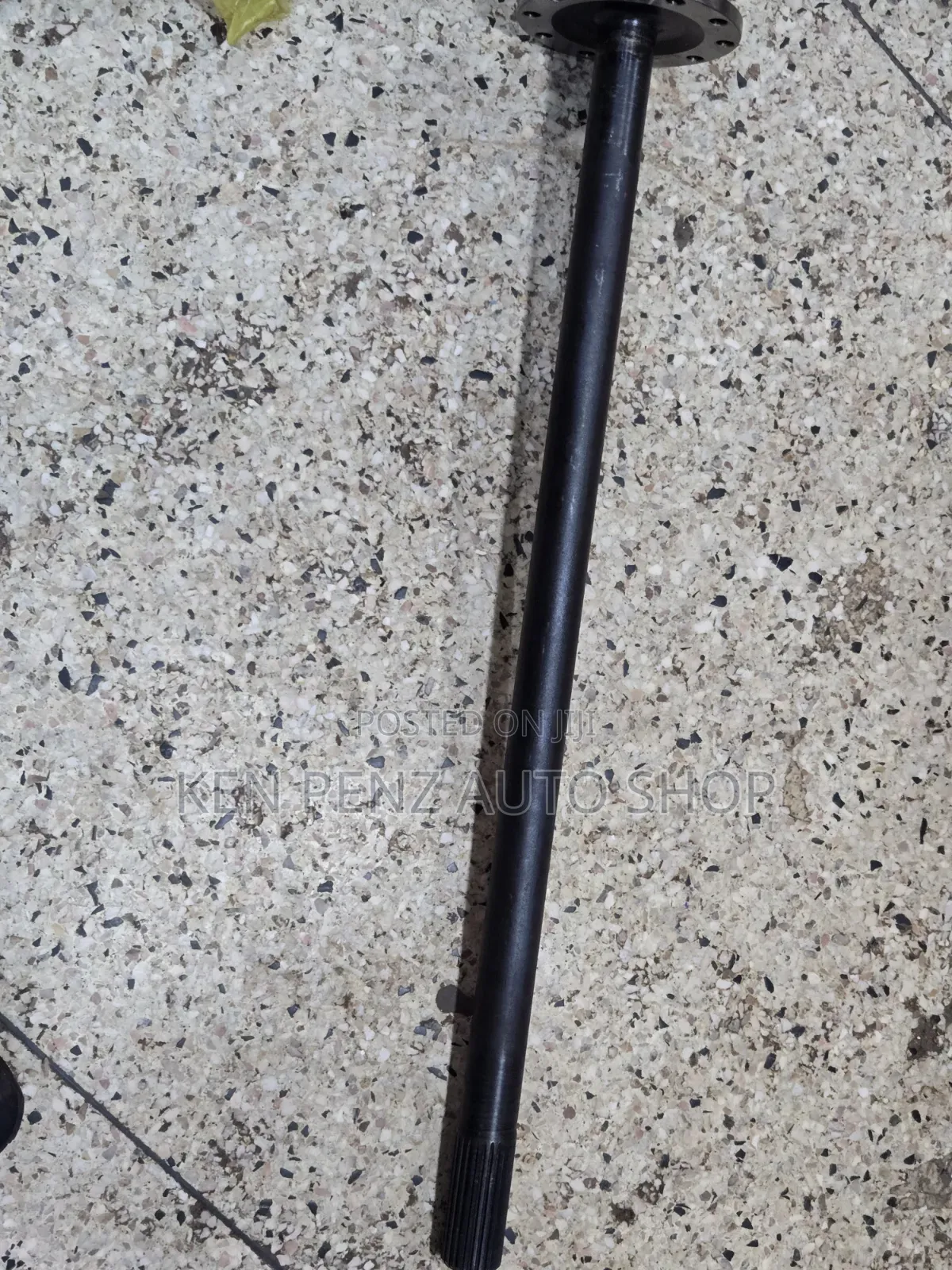 Isuzu Elf and Juston Wheel Axel Shaft
