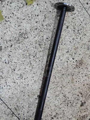 Isuzu Elf and Juston Wheel Axel Shaft