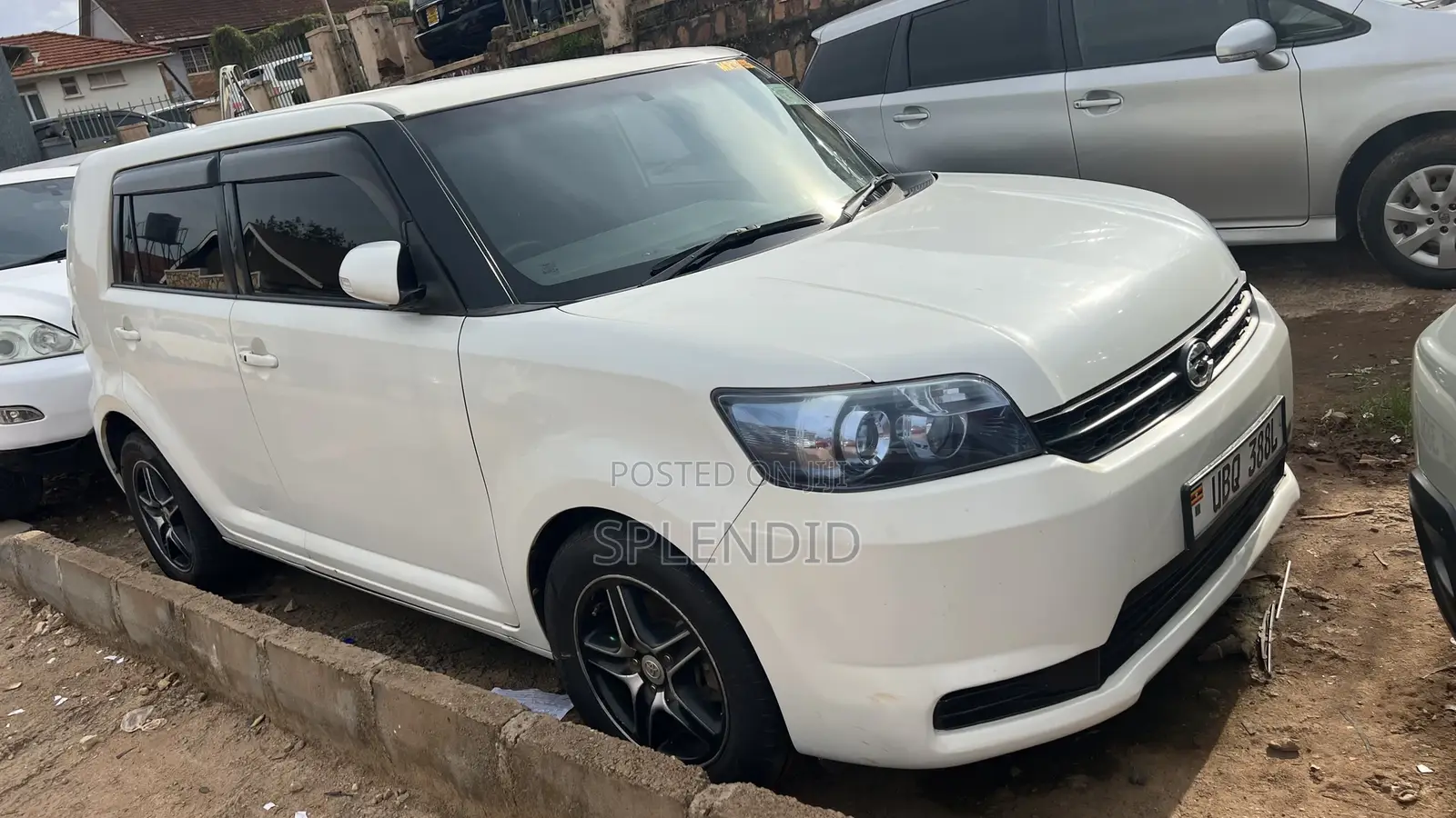 Toyota Corolla Rumion 2011 White