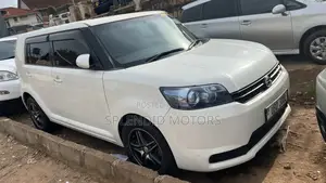 Toyota Corolla Rumion 2011 White