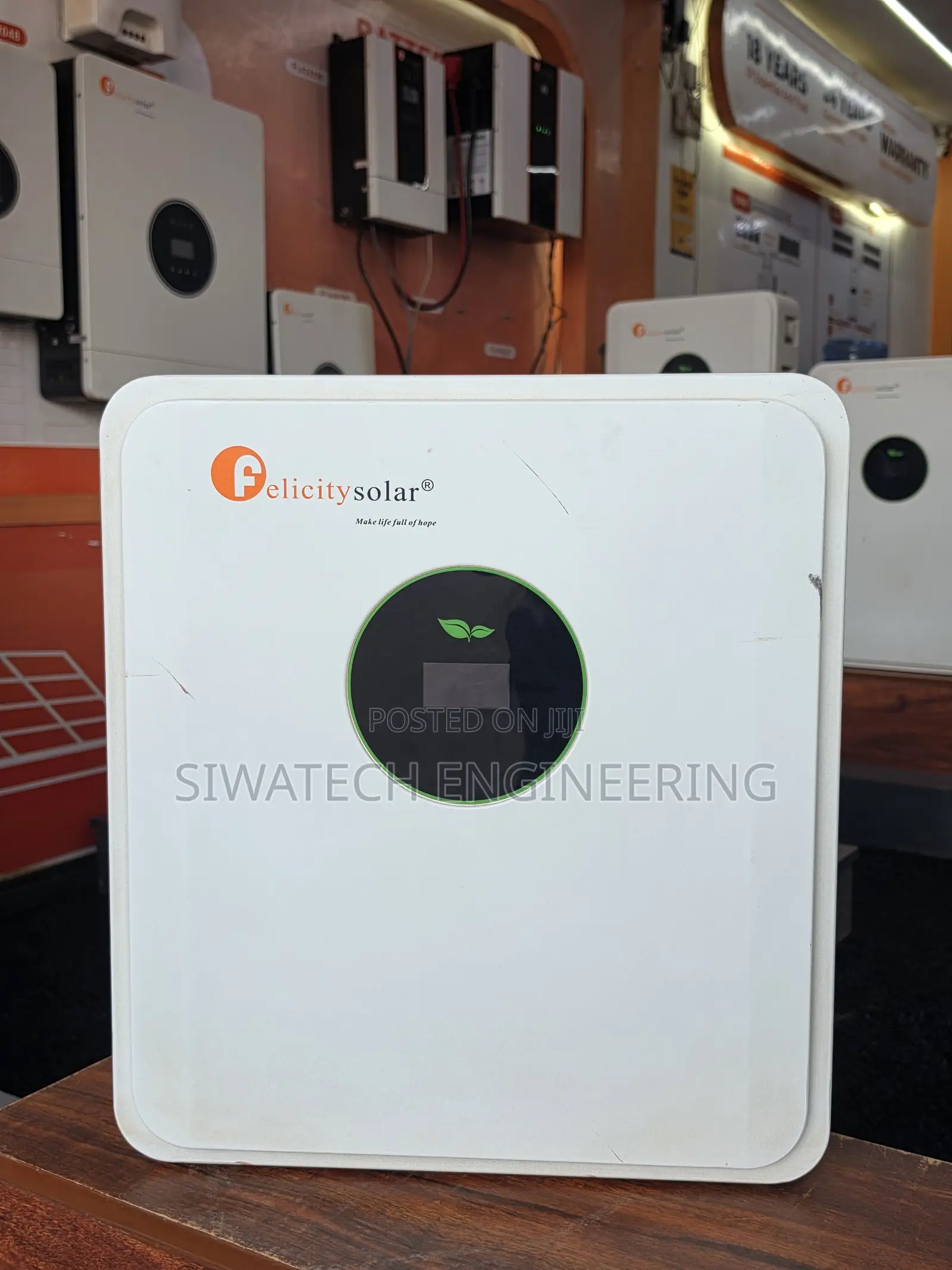 6KVA Hybrid Inverter With Inbuilt MPPT Charge Controller