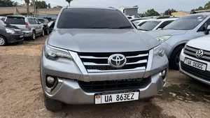 Toyota Fortuner 2016 Gray