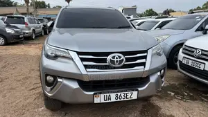 Toyota Fortuner 2016 Gray