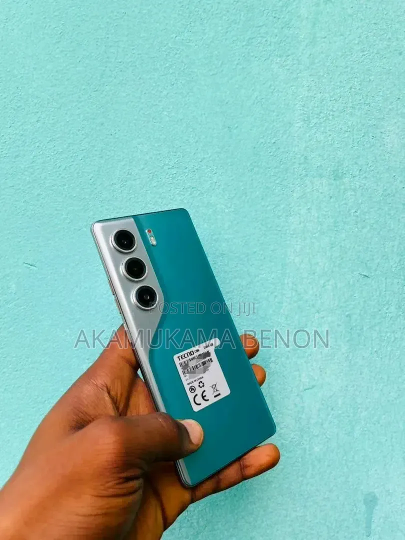New Tecno Camon 40 Pro 4G 256 GB Green