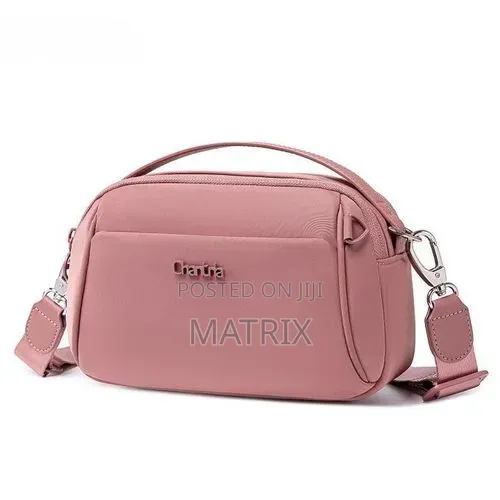 Women's Casual Crossbody Bag With Adjustable Strap and Ample Storage