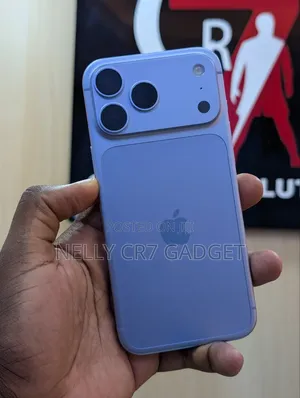 Apple iPhone 18 Pro Max 1 TB Blue