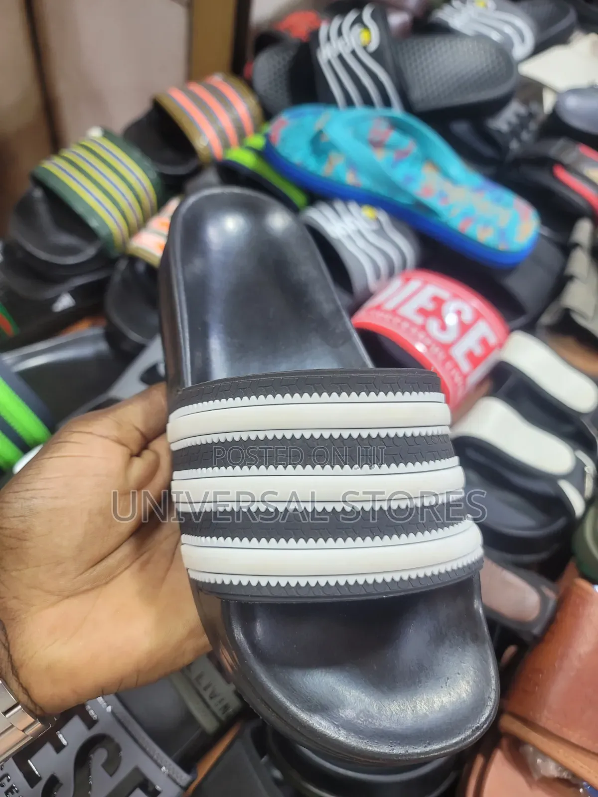 Adidas Adilette Slides