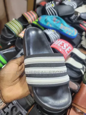 Adidas Adilette Slides