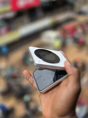 New ZTE Nubia Flip 128 GB White