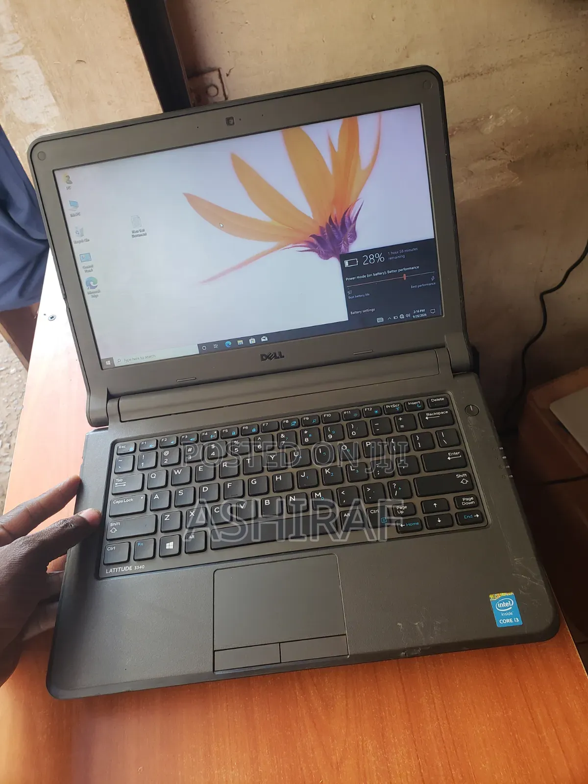 Laptop Dell Latitude 3310 4GB Intel Celeron SSD 128GB