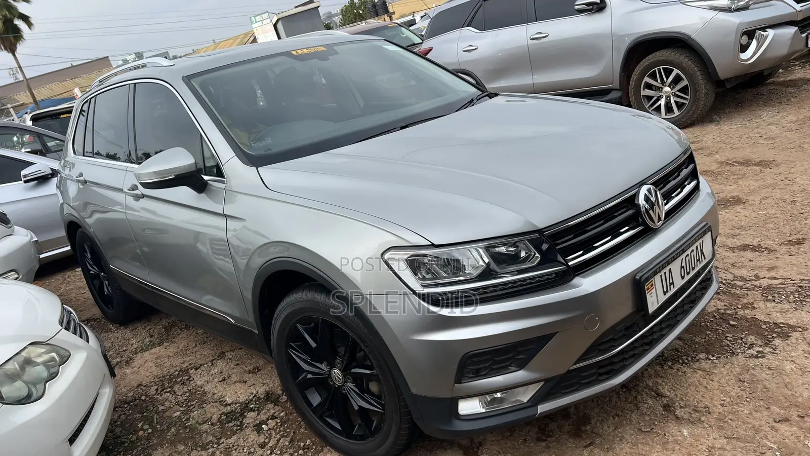 Volkswagen Tiguan 2016 Gray