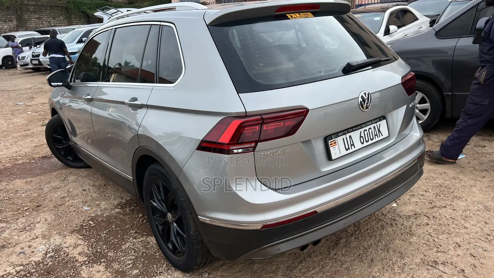 Volkswagen Tiguan 2016 Gray