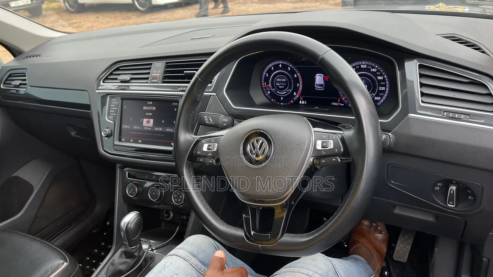 Volkswagen Tiguan 2016 Gray