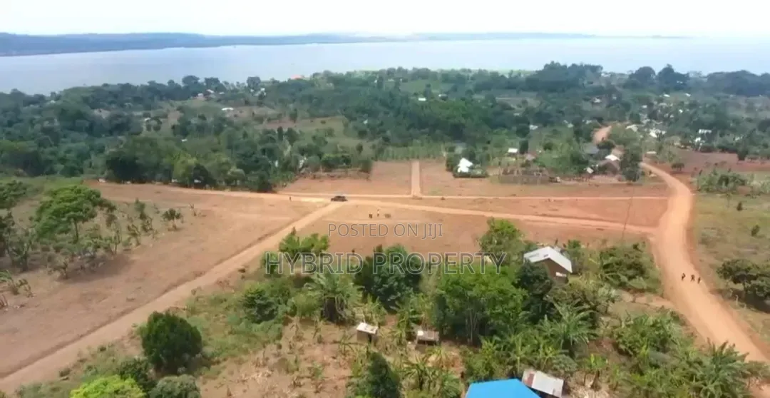 Prime Plots for Sale at Kasanje~Buwaya Airport View/Lakeview Estate.