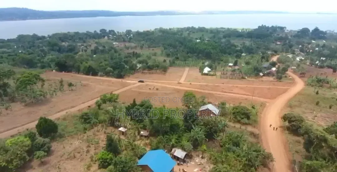 Prime Plots for Sale at Kasanje~Buwaya Airport View/Lakeview Estate.