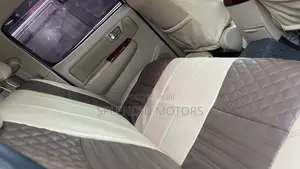 Toyota Hilux 2012 White