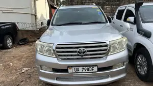 Toyota Land Cruiser 2008 Silver