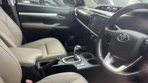 Toyota Hilux 2018 Gray