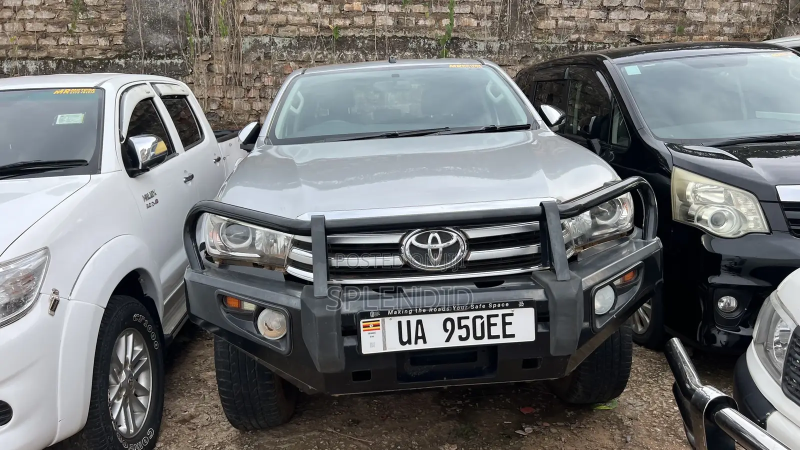 Toyota Hilux 2018 Gray