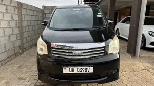 Toyota Noah 2012 Black