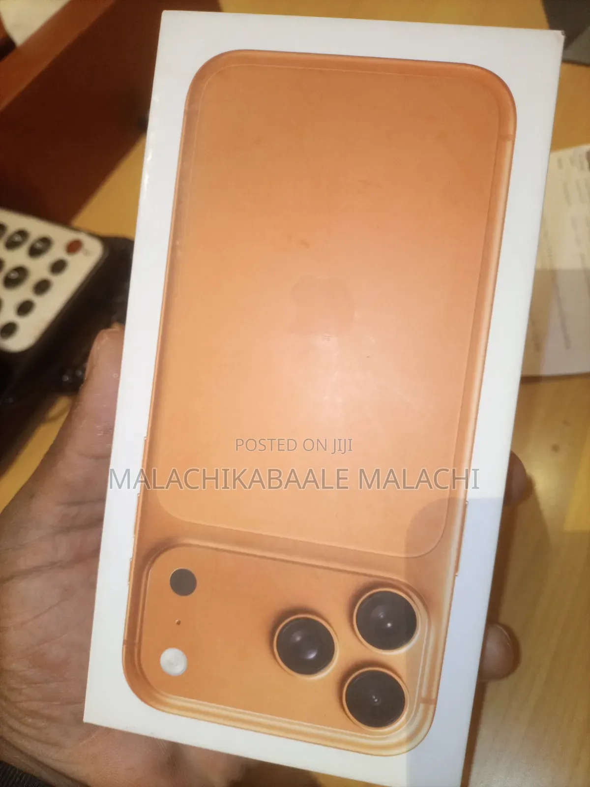 New Apple iPhone 17 Pro Max 1 TB Orange