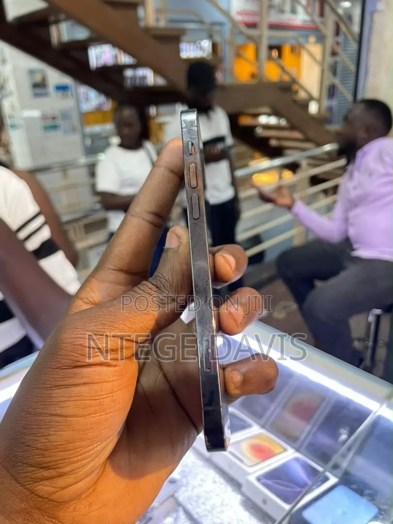 Apple iPhone 12 Pro 128 GB Graphite