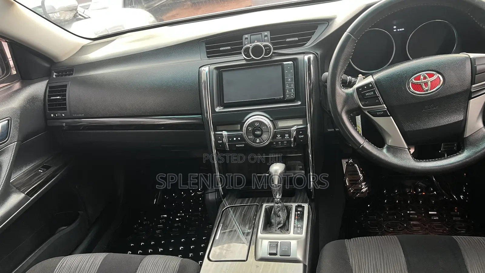 Toyota Mark X 2010 White