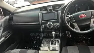 Toyota Mark X 2010 White