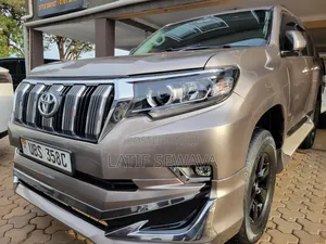 Toyota Land Cruiser Prado 2.8 D-4D 2016 Silver