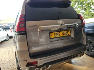 Toyota Land Cruiser Prado 2.8 D-4D 2016 Silver