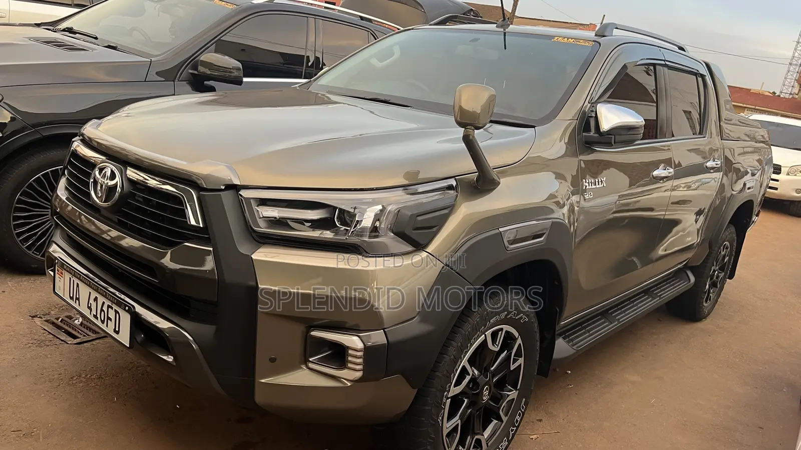 Toyota Hilux 2016 Green
