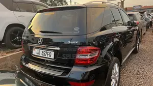 Mercedes-Benz M Class 2012 Black