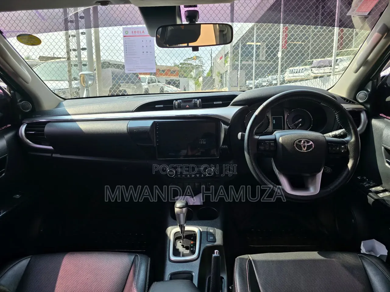 Toyota Hilux 2020 Silver