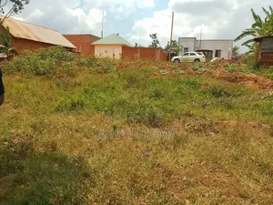 30 by 50 Ft Plots/Land