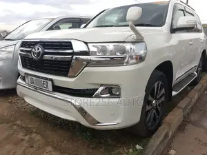 Toyota Land Cruiser 100 4.7 Executive 2008 White