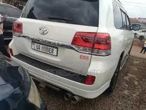 Toyota Land Cruiser 100 4.7 Executive 2008 White